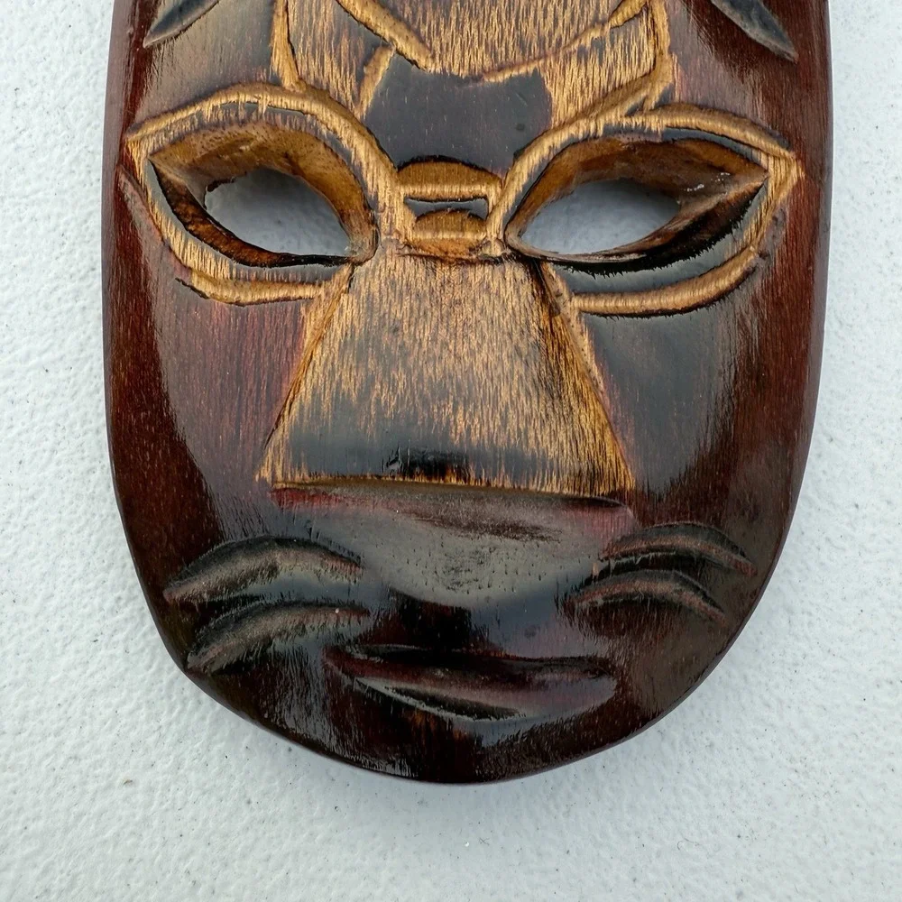 Mako Mask 9